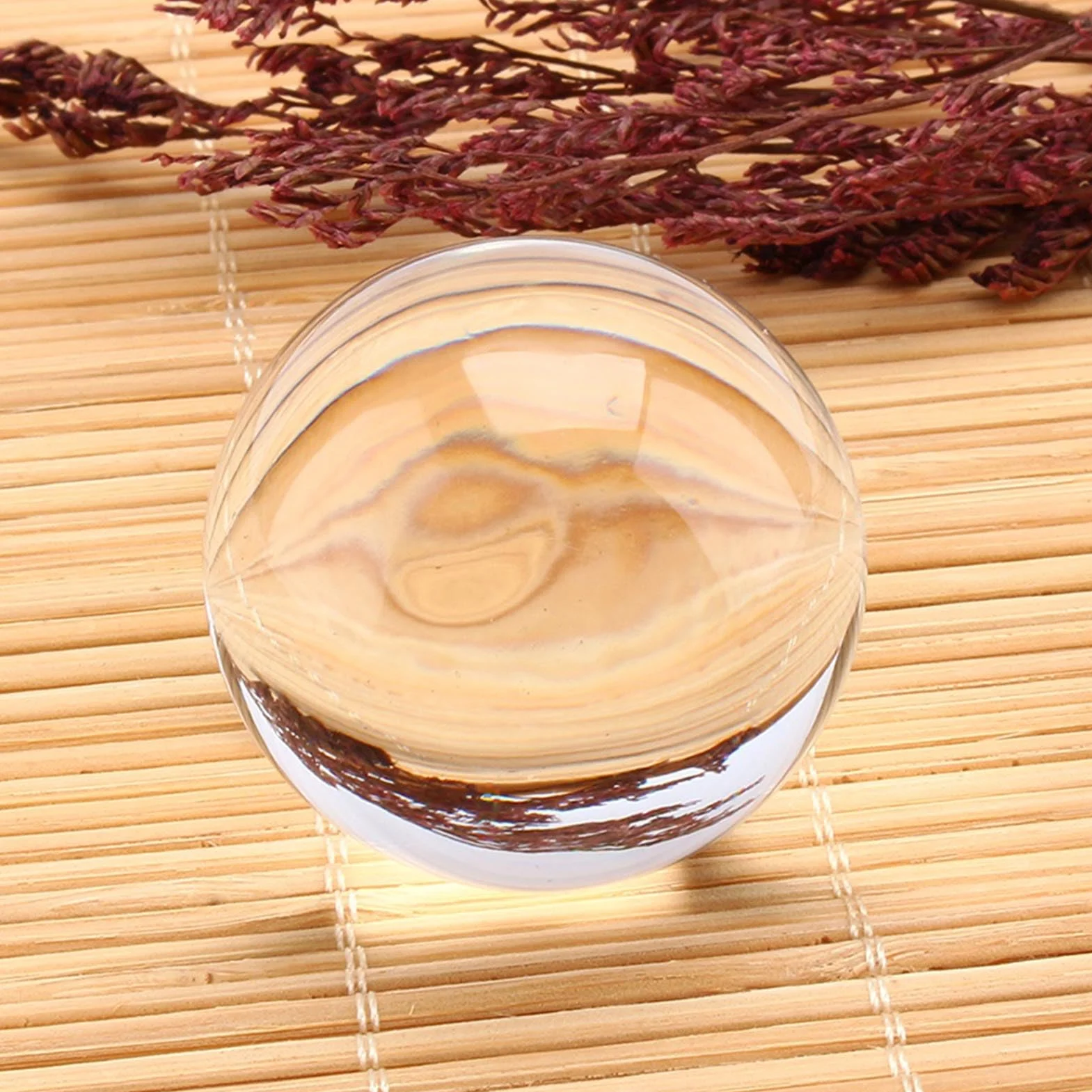 Clear Crystal Ball 40mm / 1.6"Asiatische seltene natürliche Quarz Clear Magic Crystal Ball Kugel mit Standfuß, transparent