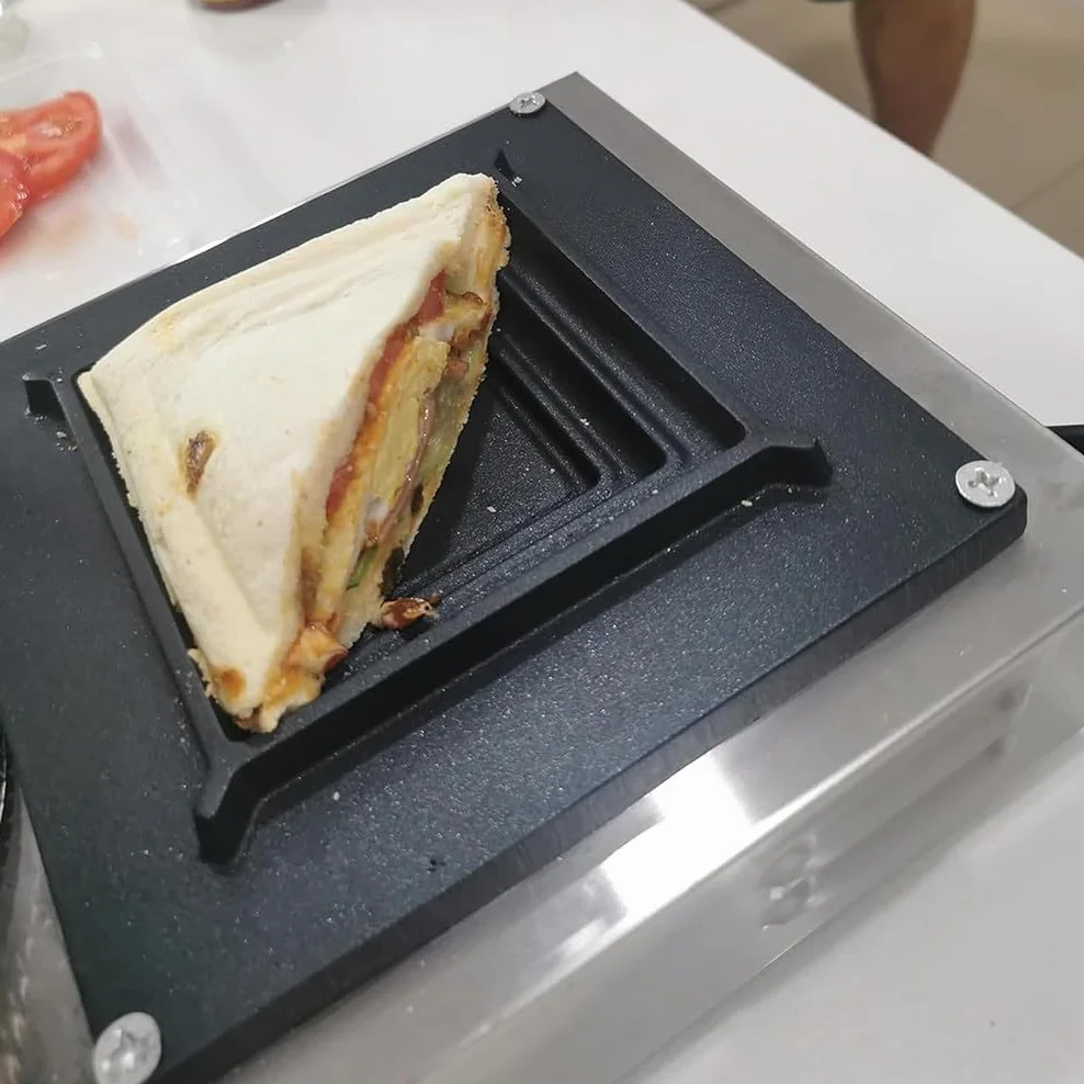 Komercyjny opiekacz do kanapek i gofrów, robi kanapki, panini, grillowane sery, desery, opiekacz do chleba z kontrolowaną temperaturą