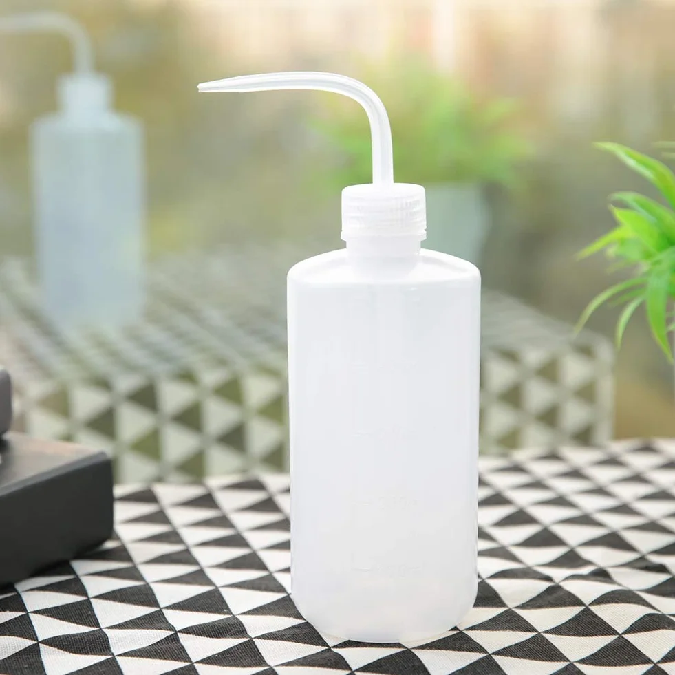 Szczypta butelka na wodę do sukulentów - plastikowa puszka ze znacznikami w skali - lekka i łatwa w użyciu - odmiany roślin (500 ml)